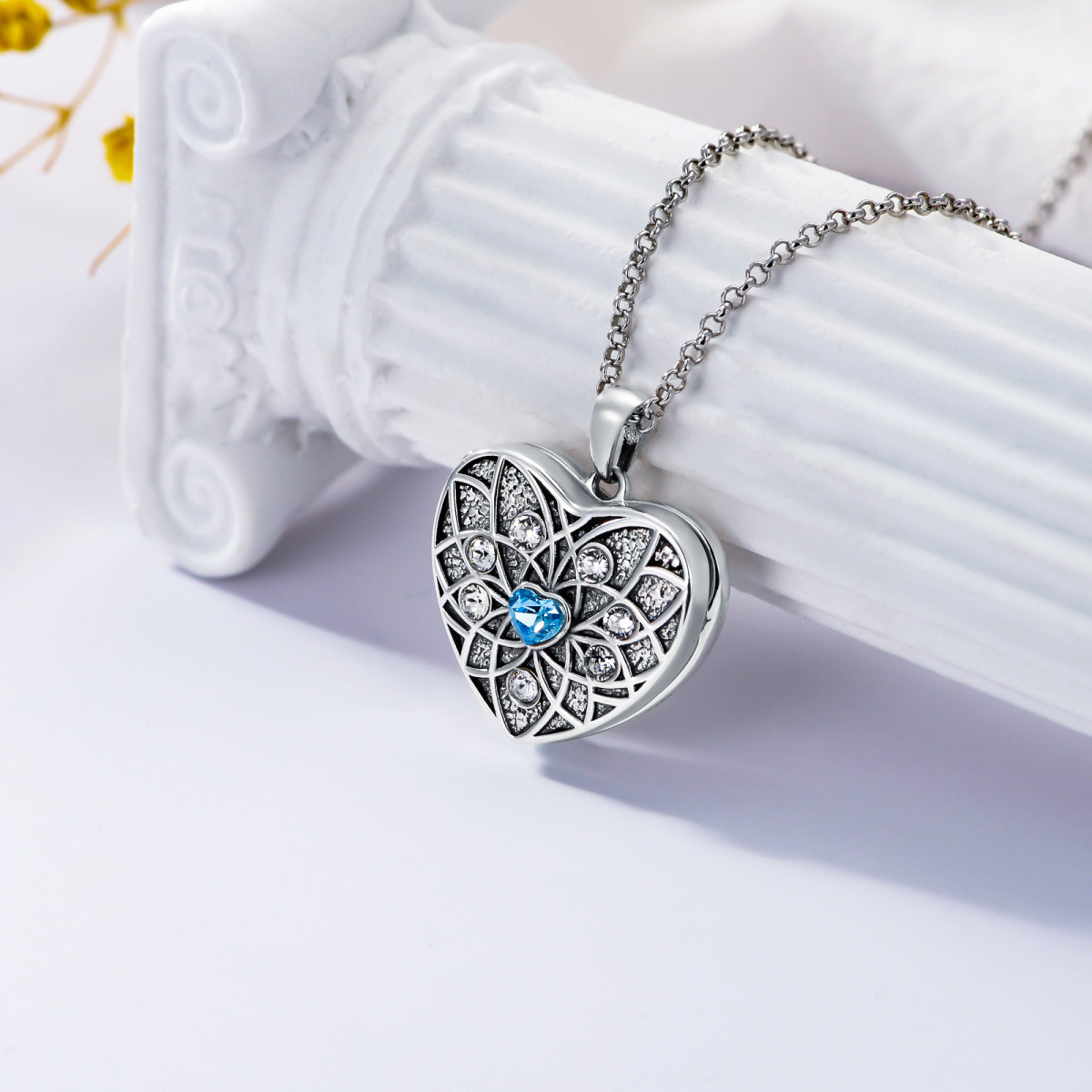 Plata de ley Cubic Zirconia Lotus Personalizado Foto Locket Collar-3