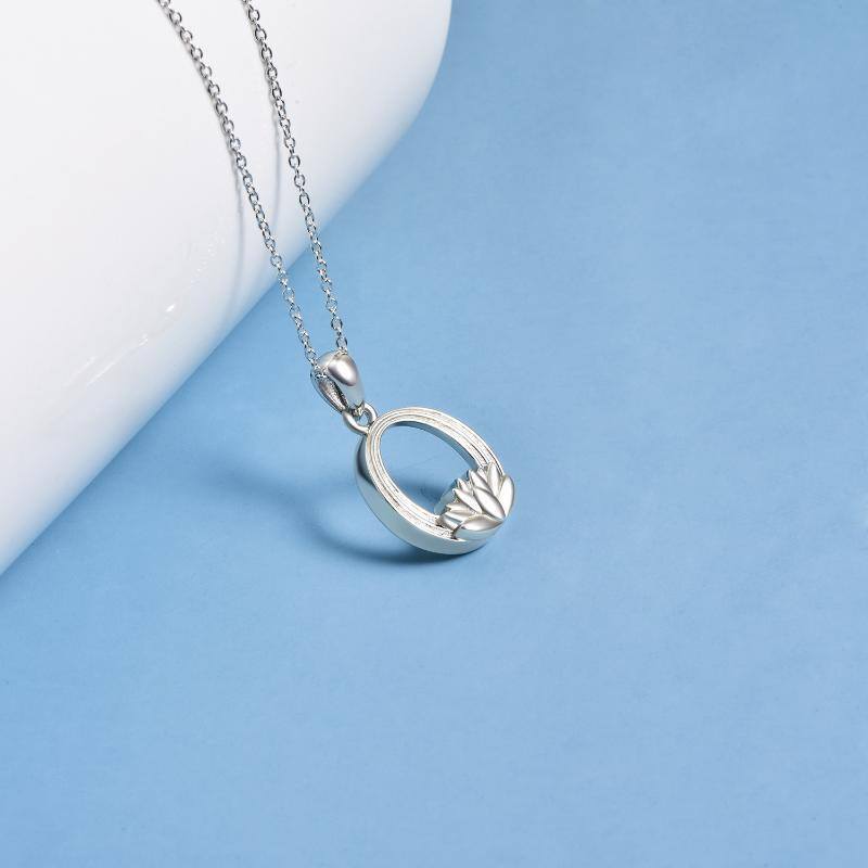 Colar de prata esterlina com urna de lótus-3