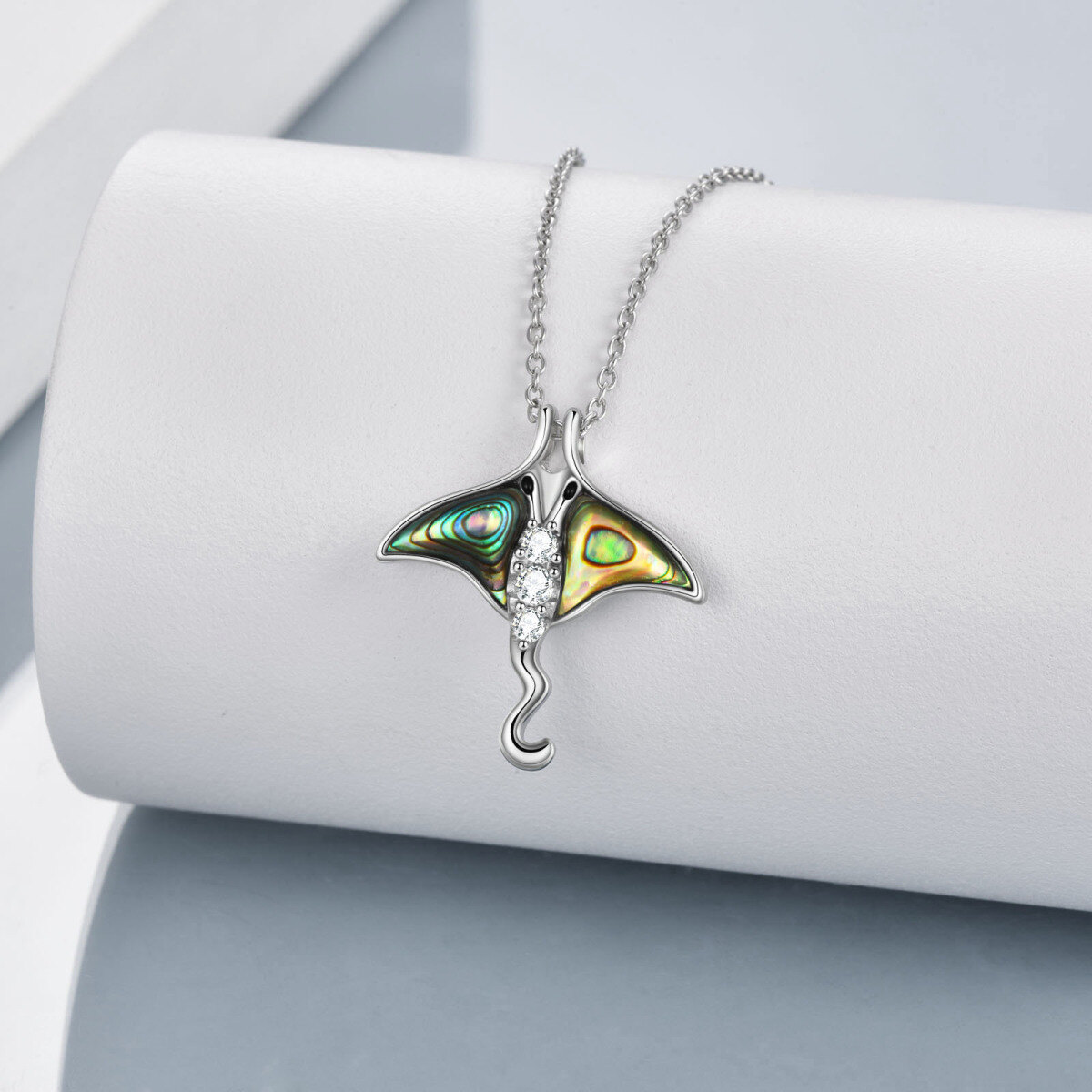 Sterling Silver Cubic Zirconia Manta Ray Pendant Necklace-3