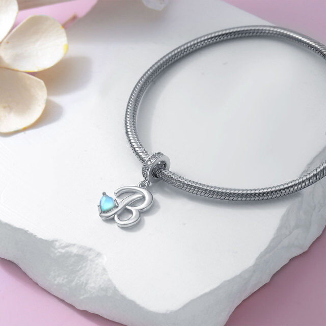 Ciondolo pendente personalizzato con lettera iniziale in argento sterling con zirconi cubici e pietra di luna con la lettera iniziale B-3