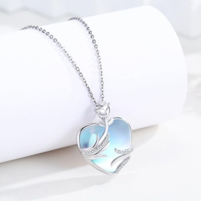 Collana con ciondolo a forma di cuore e ala d'angelo in argento sterling con zirconia cubi-2