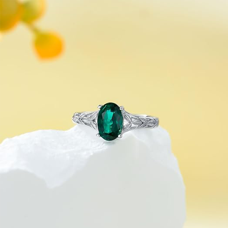 Sterling Silver Oval Shaped Emerald Ring-3