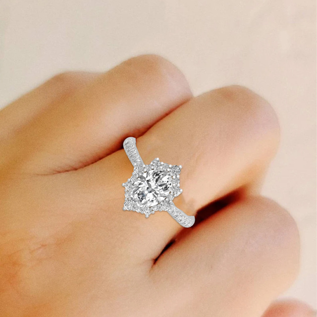 Anillo de compromiso con grabado personalizado de moissanita con forma ovalada de plata de ley-8