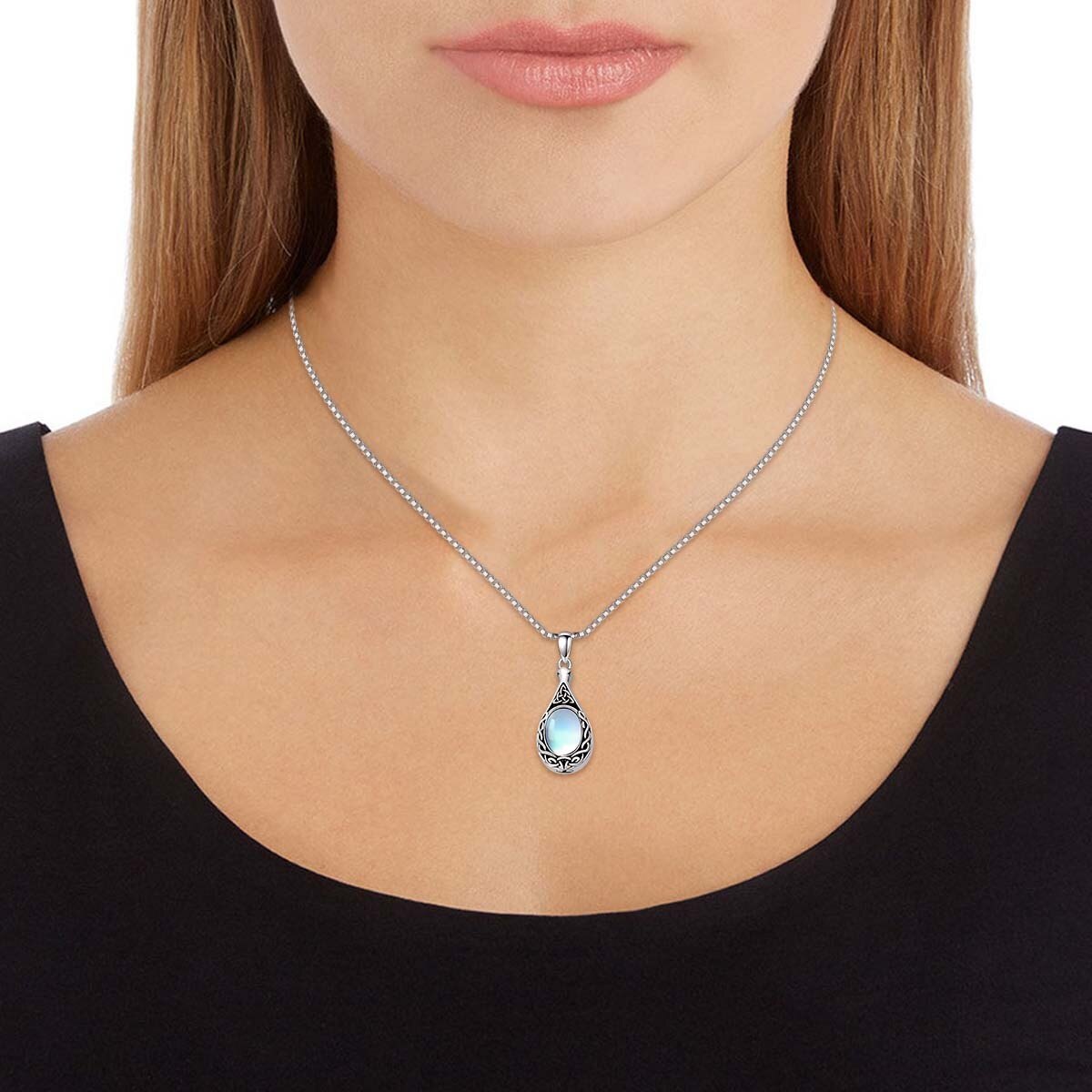 Collar de plata de ley con nudo celta y urna en forma de gota de piedra de luna ovalada-2