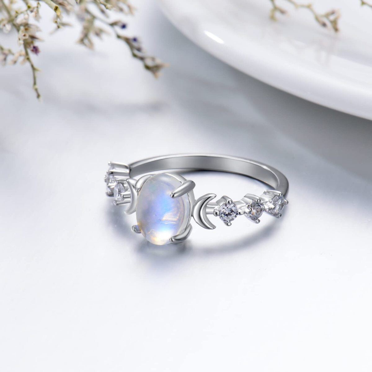 Sterling Silver Oval Shaped Moonstone Moon Ring-4