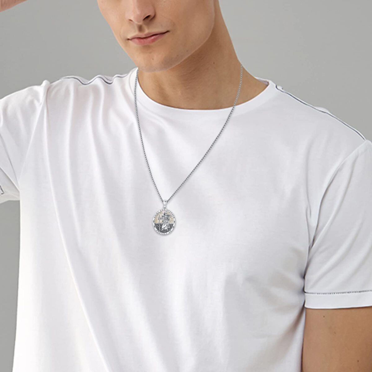 Collier en argent sterling avec pendentif Saint-Christophe en nacre de forme ovale avec mo-2