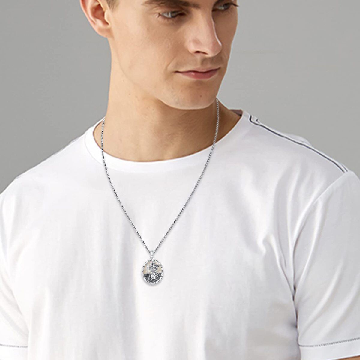 Collier en argent sterling avec pendentif Saint-Christophe en nacre de forme ovale avec mo-3