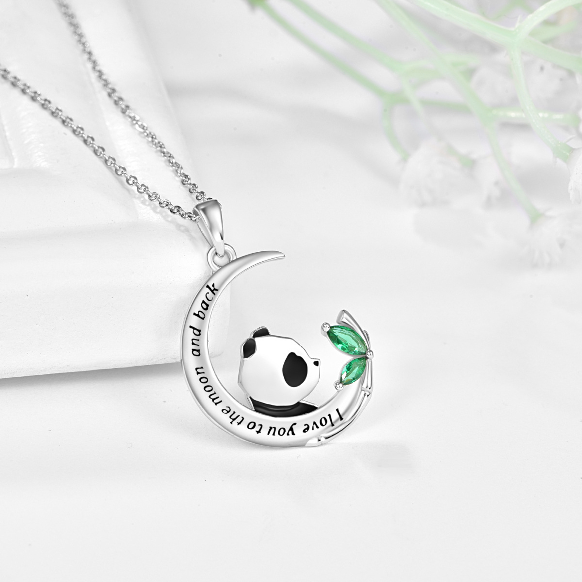 Collana con ciondolo Panda e Luna in argento sterling con zirconio cubico-4