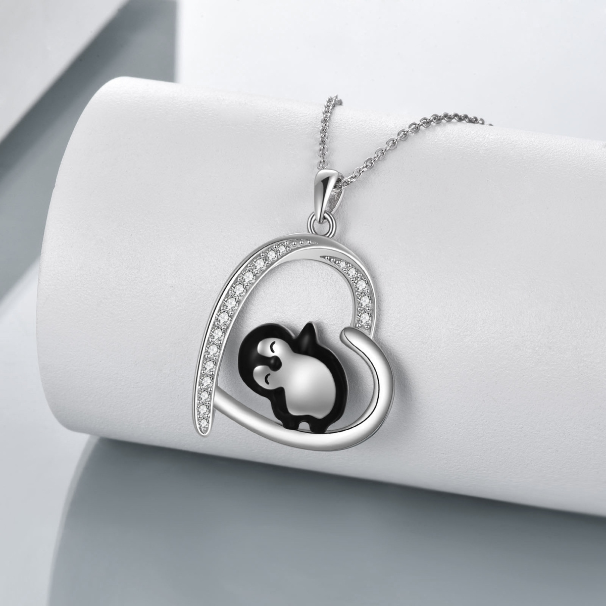 Collier en argent sterling avec pendentif pingouin et coeur en zircon cubique-4