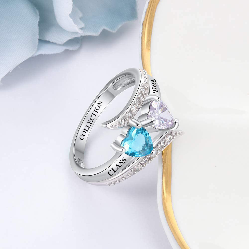 Bague de classe en argent sterling personnalisée avec des pierres de naissance en forme de coeur-4