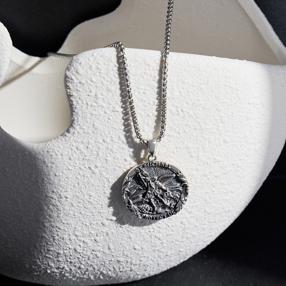 Sterling Zilveren Gepersonaliseerde Gravure Sint-Michaël Hanger Ketting met Gegraveerd Woord voor Mannen-5