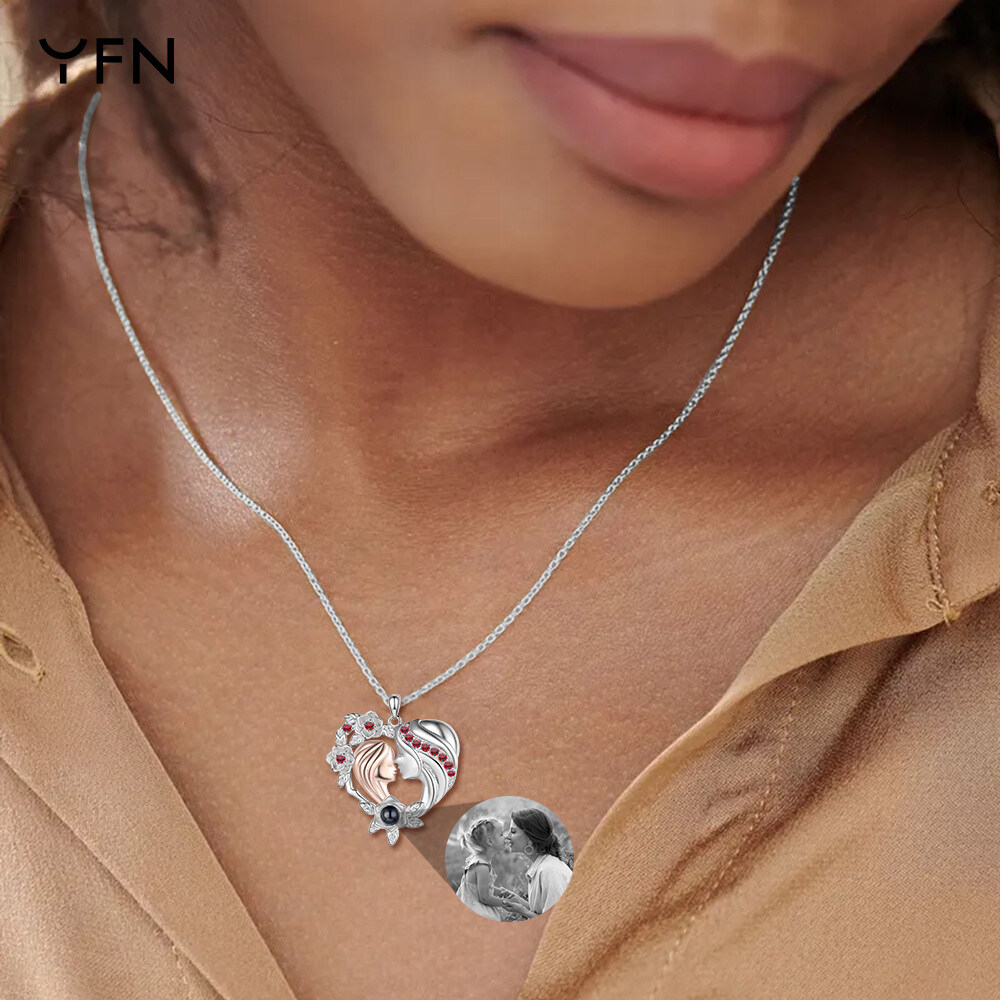 Sterling zilveren hartvormige rode zirkonia projectiesteen gepersonaliseerde foto hanger ketting voor moeder en dochter-2