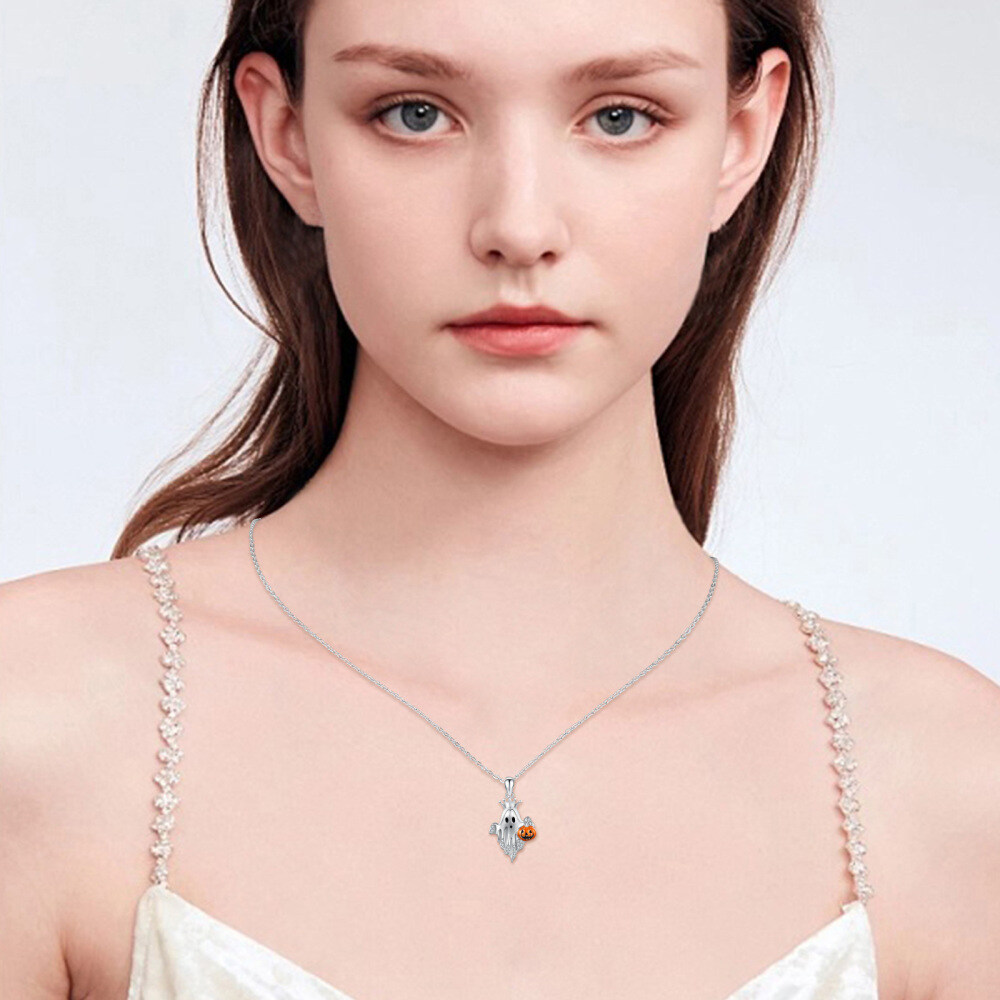 Collar con colgante de calabaza y fantasma de circonia cúbica en plata esterlina-2