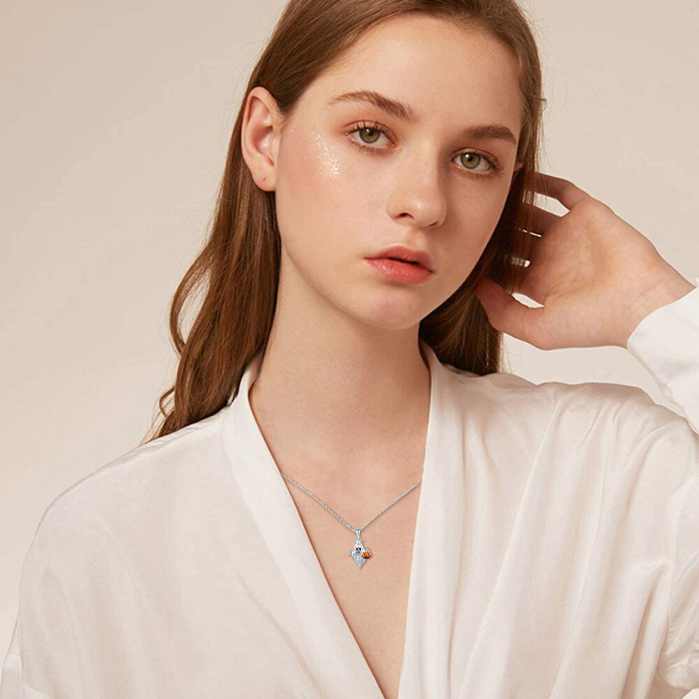 Collar con colgante de calabaza y fantasma de circonia cúbica en plata esterlina-3