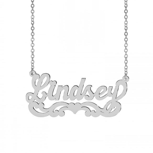 Collana con ciondolo classico personalizzato in argento sterling con nome e cuore