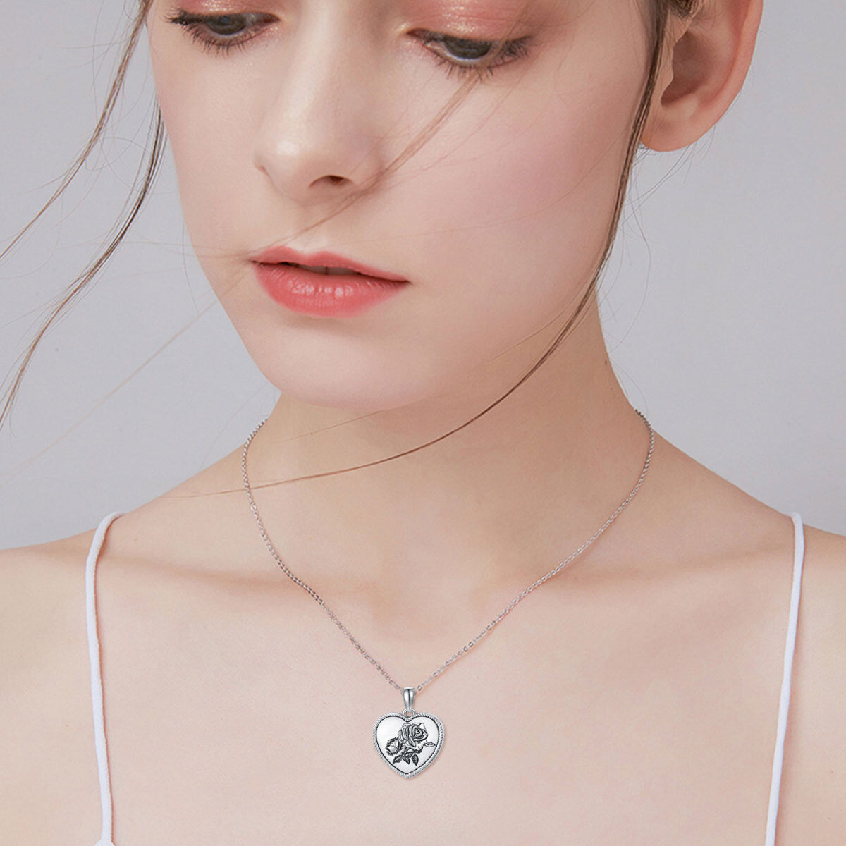 Collier médaillon photo personnalisé en argent sterling avec rose avec cœur et mot gravé pour femme-3