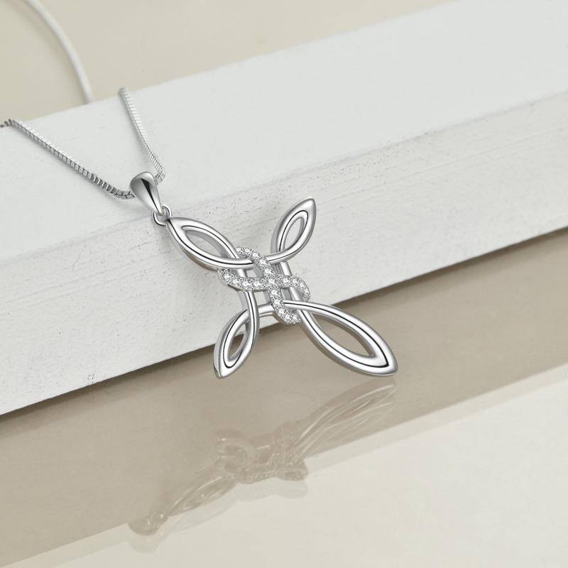 Colar com pingente de zircónio cúbico redondo e símbolo do infinito em prata esterlina-5