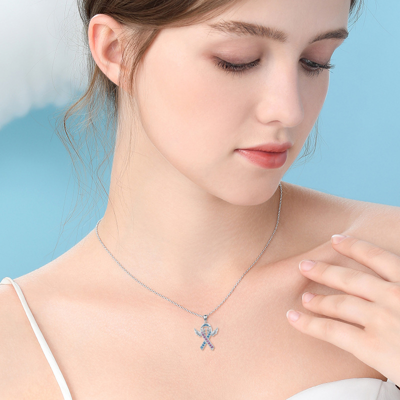 Colar com pingente de pegadas de asas de anjo em forma circular de cristal de prata esterlina-2