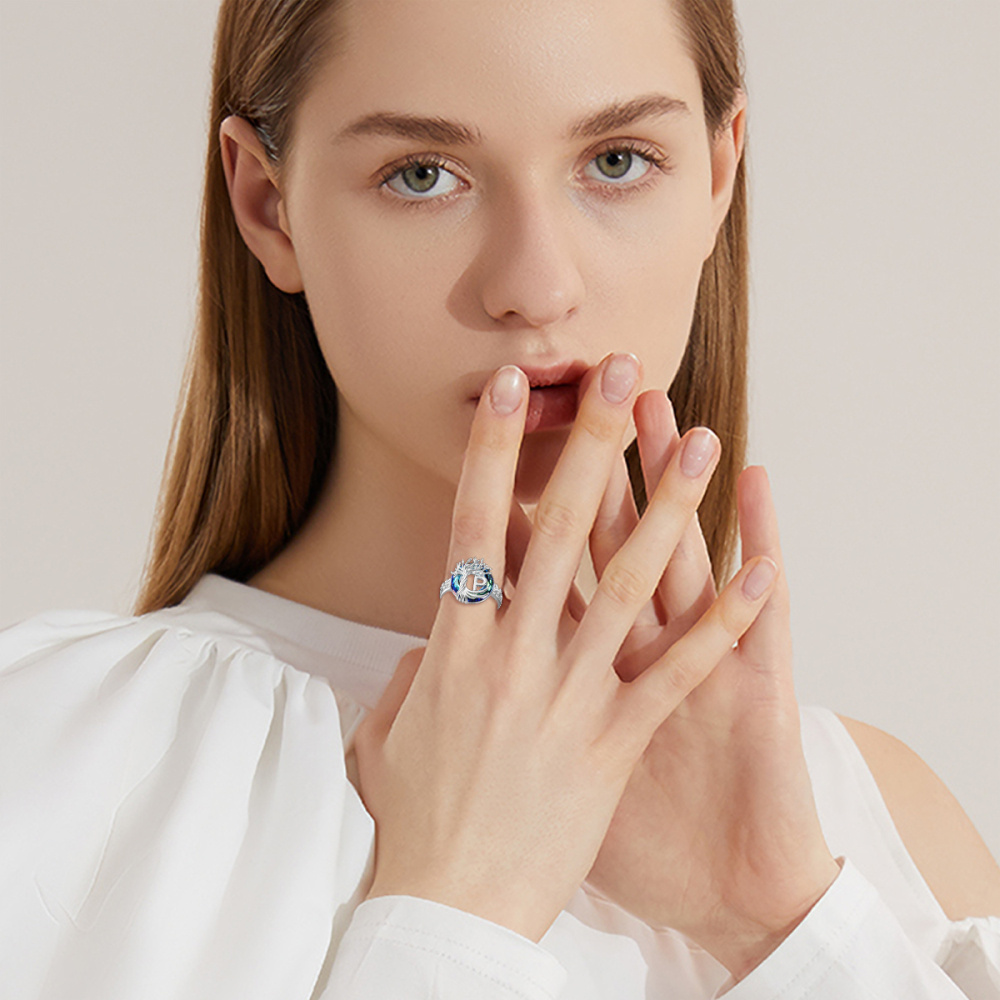 Sterling zilveren ronde kristal gepersonaliseerde initiële P met open levensboomring-2