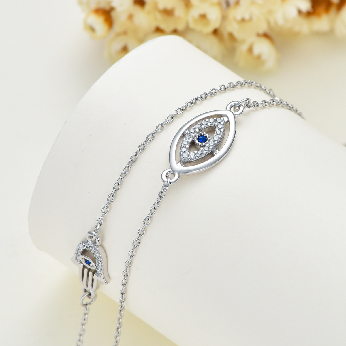 Bracelet rond en argent sterling avec zircons cubiques mauvais œil Hamsa superposé à la main-5