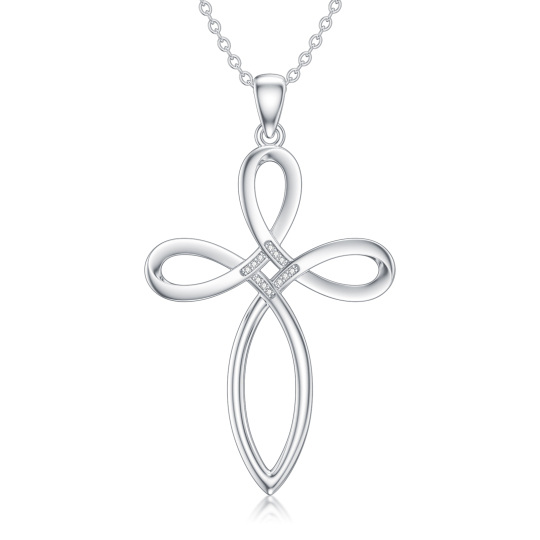 Collana con ciondolo a croce e nodo celtico in argento sterling con diamanti rotondi creati in laboratorio