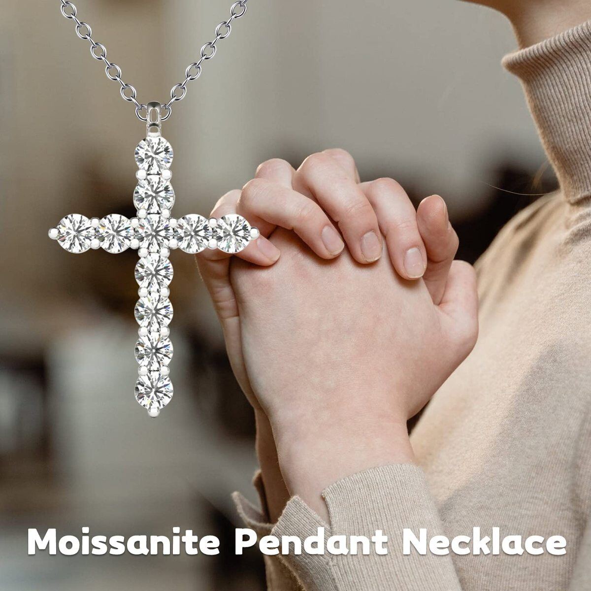 Collana con ciondolo a croce in argento sterling con moissanite rotonda-6