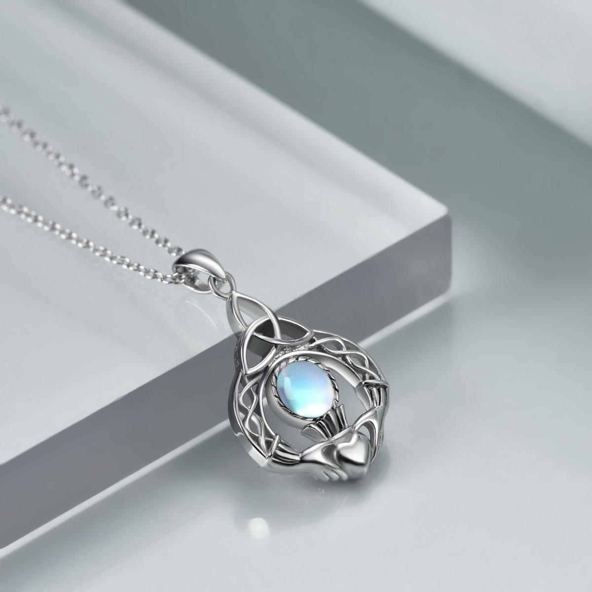 Collier en argent sterling avec pendentif nœud celtique en pierre de lune ronde-4