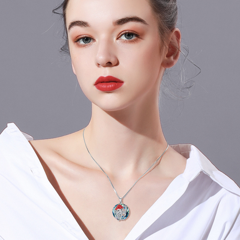 Colar de prata esterlina com pingente redondo de polvo e cogumelo em cristal-2