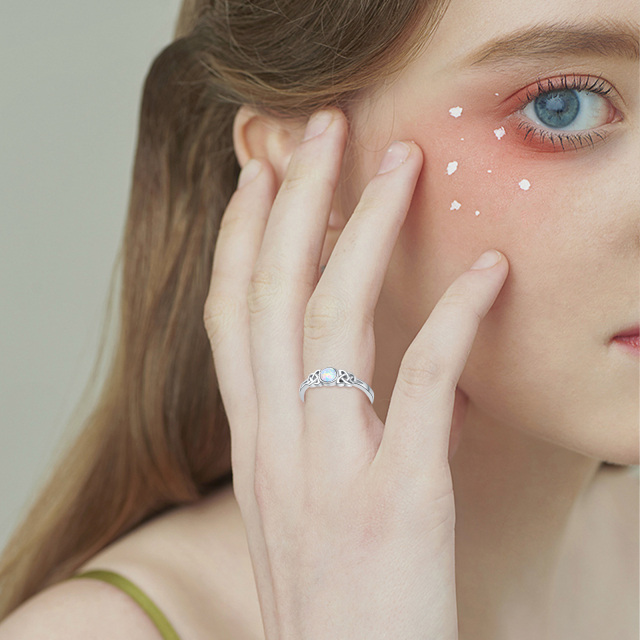 Bague en argent sterling avec nœud celtique en opale ronde-2