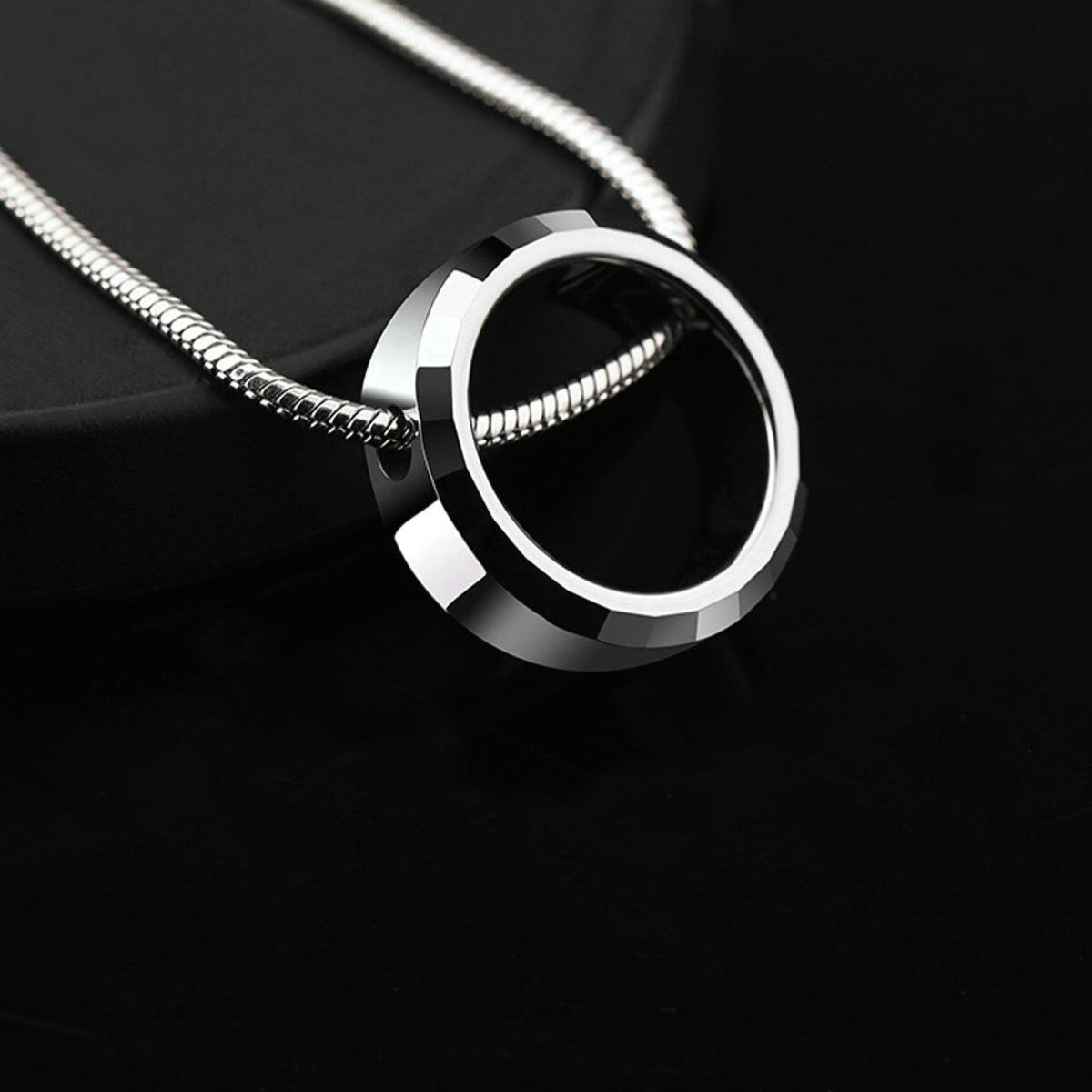 Collar Colgante Escultura de Plata de Ley con Grabado Personalizado para Hombre-3