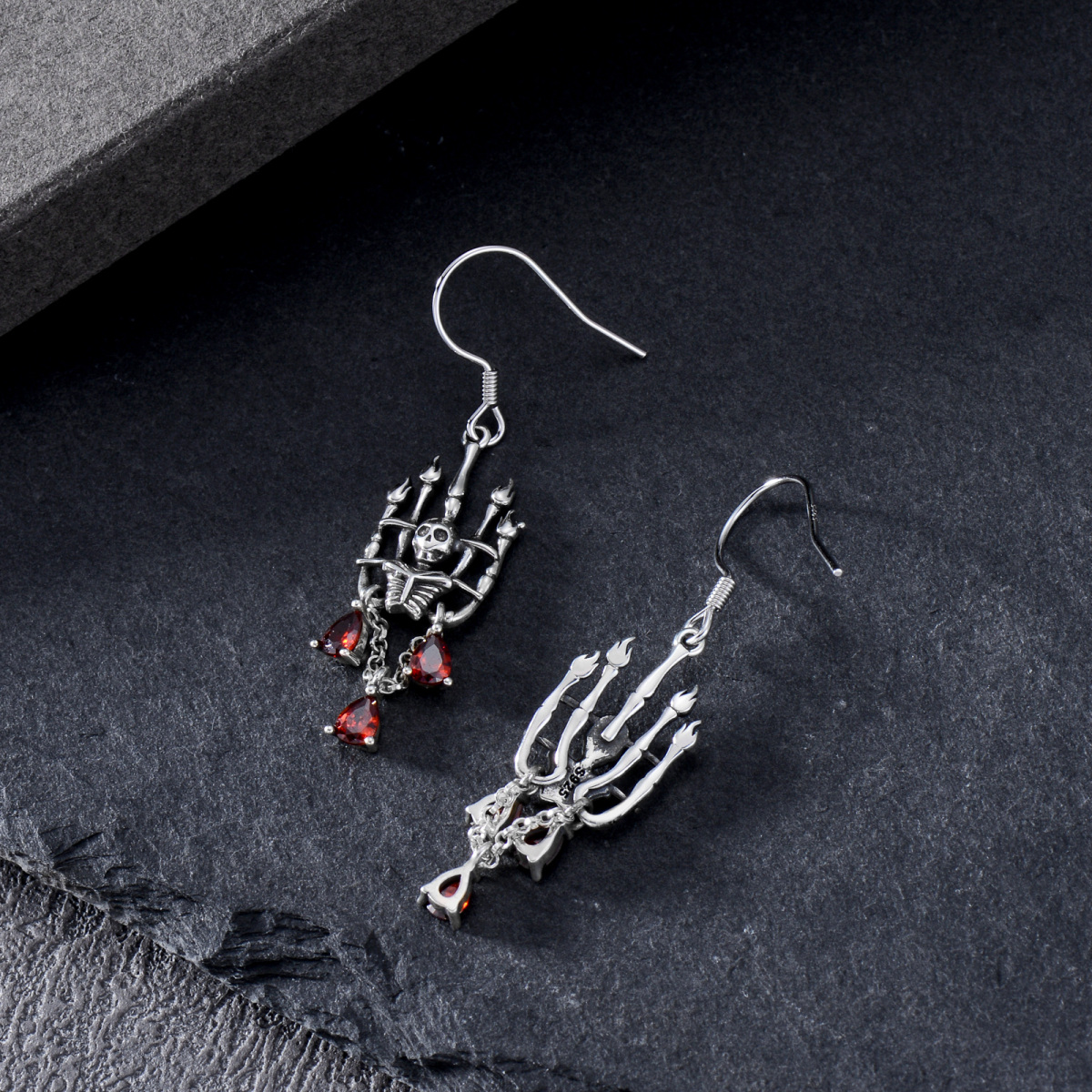 Boucles d'oreilles pendantes en argent sterling et oxyde de zirconium en forme de tête de mort-4