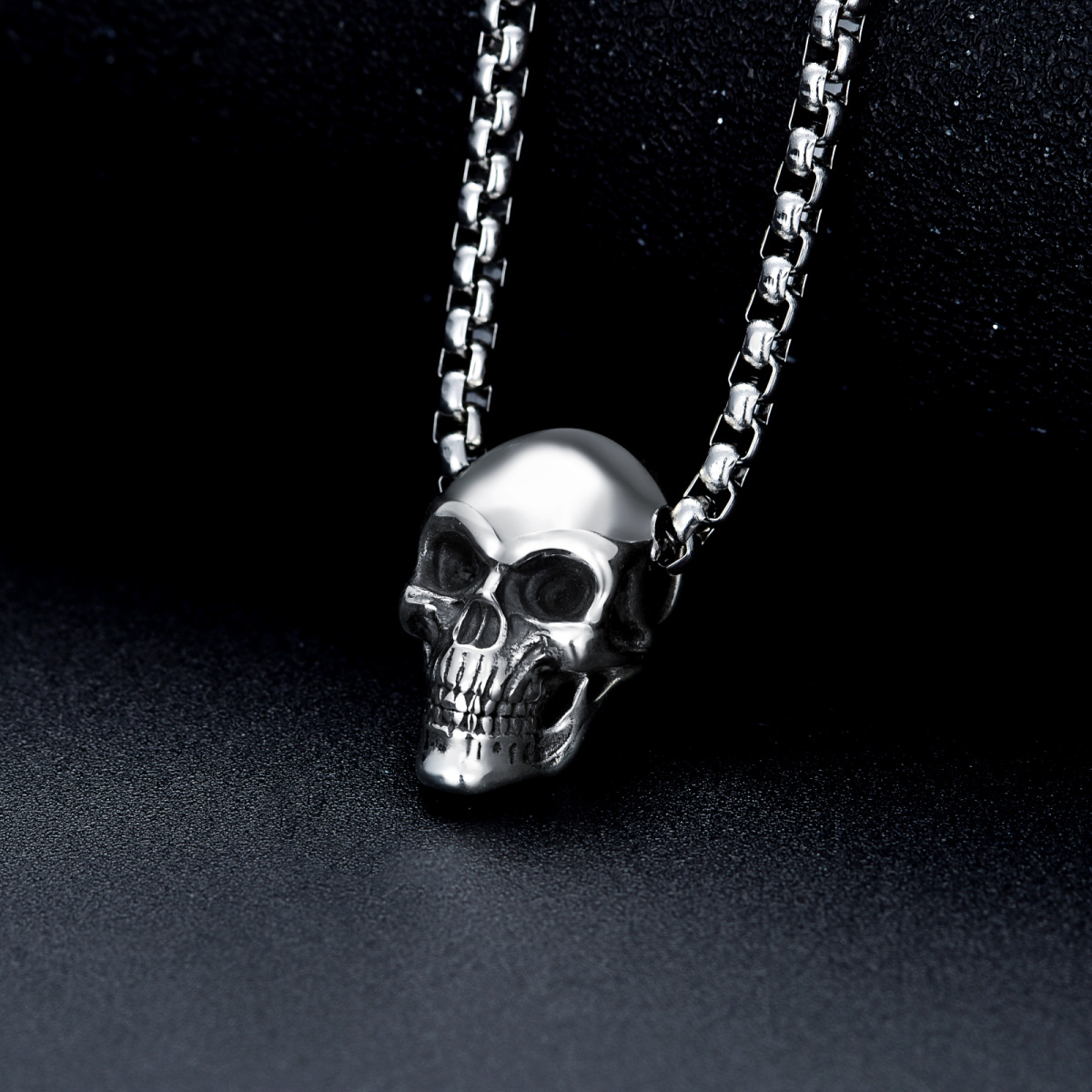 Collar con calavera de plata de ley para hombre-3