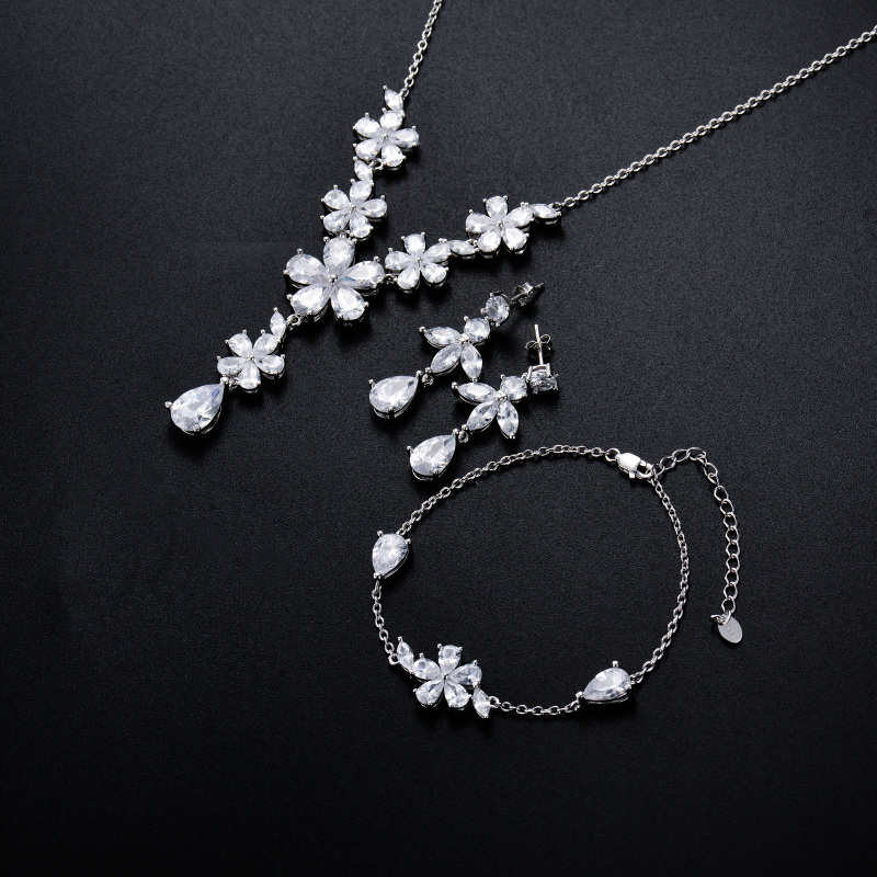 Sterling Silver Cubic Zirconia Snowflake Charm Bracelet-2