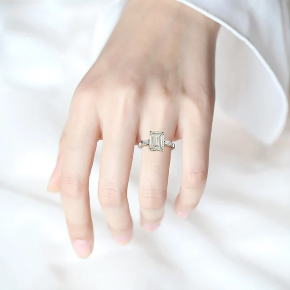 Anello di fidanzamento quadrato in argento sterling con moissanite per donna-2