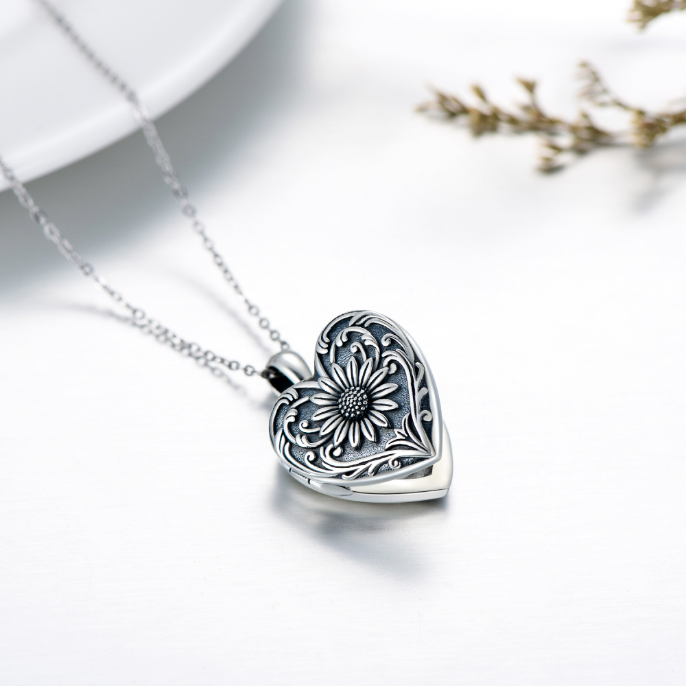 Colar com medalhão de foto com gravura personalizada em coração de girassol de prata esterlina-3