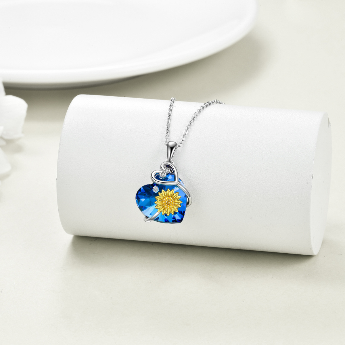 Collar de estetoscopio con forma de corazón de girasol de plata de ley con cristal azul-3