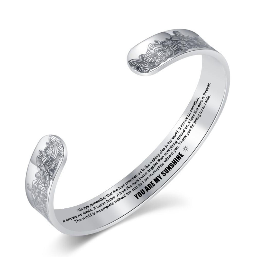 Pulseira de prata esterlina com girassol e palavra gravada-4