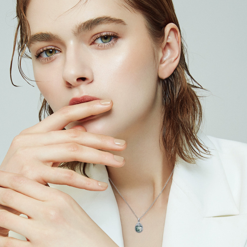 Srebrny naszyjnik z agatem celtyckim w kształcie łezki lub gruszki-2