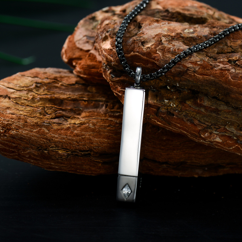 Colar de urna de cremação de barra de zircônia cúbica de dois tons em prata esterlina para cinzas-3