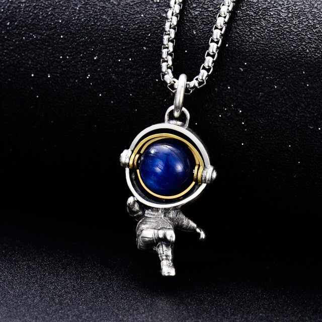 Collana con ciondolo a forma di astronauta in argento sterling e pietra arenaria blu bicolore-4