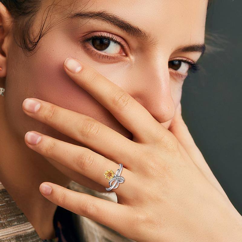 Sterling Silver Two-tone Round Shaped Cubic Zirconia Bowknot Sunflower Ring-2