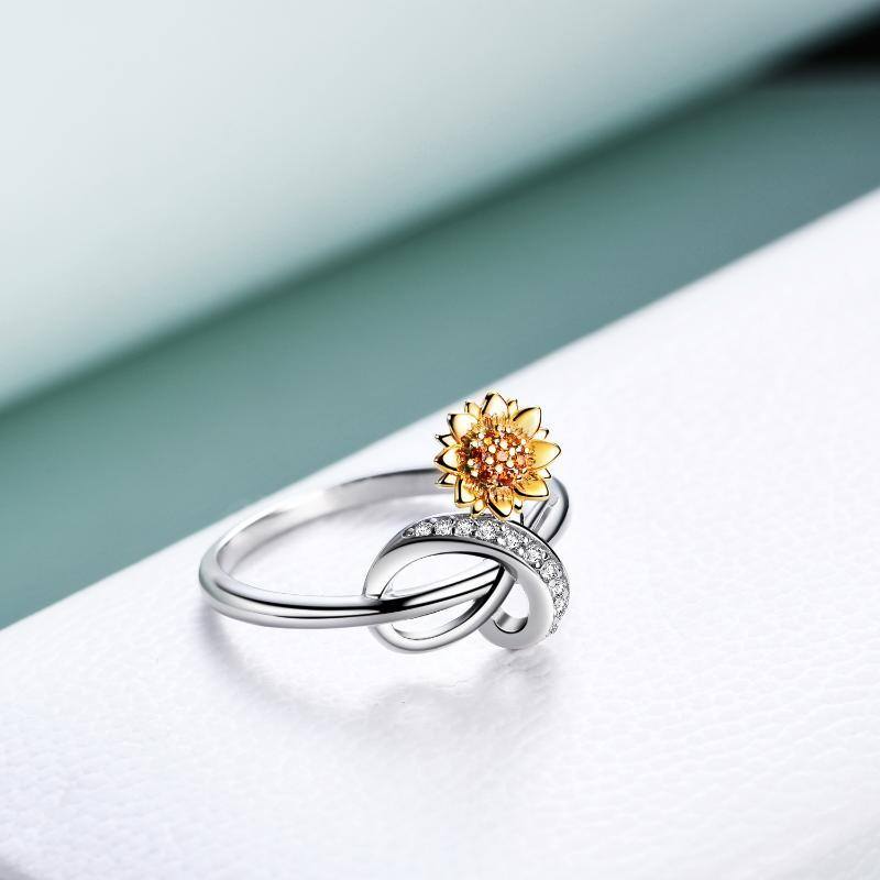 Sterling Silver Two-tone Round Shaped Cubic Zirconia Bowknot Sunflower Ring-4