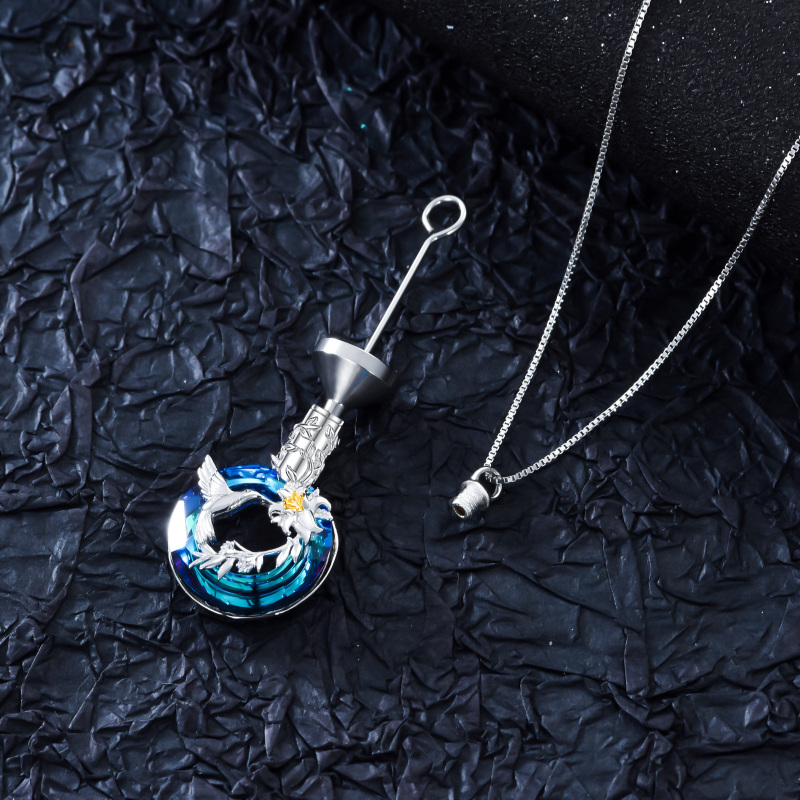 Colar de prata esterlina com urna de beija-flor de cristal em forma circular de dois tons-4