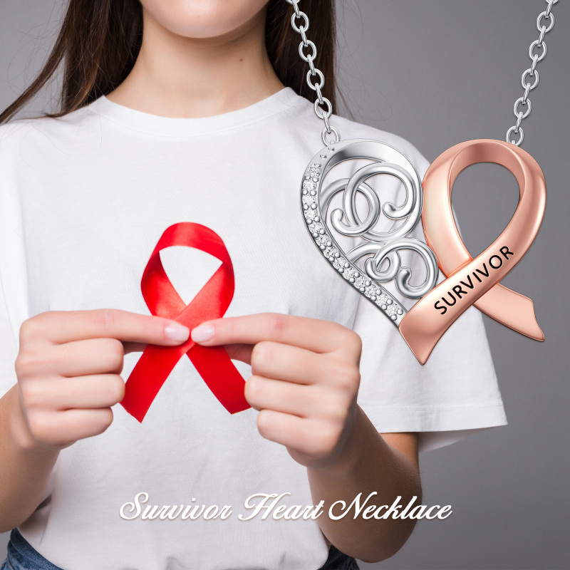 قلادة من الفضة الإسترلينية بتصميم دائري ثنائي اللون مرصعة بزركونيا مكعبة على شكل قلب وشريط مع كلمة محفورة-6