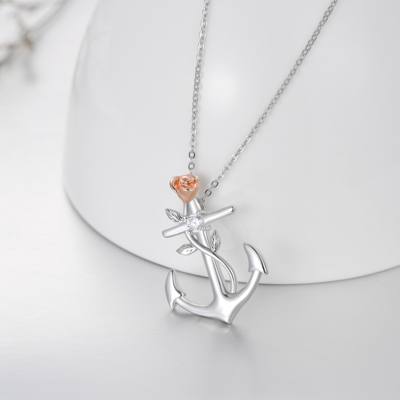 Collana in argento sterling bicolore a forma di cerchio con ciondolo a forma di rosa e ancora in zirconia cubica-3