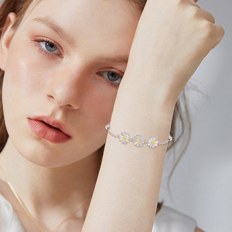 Pulseira com pingente de margarida em zircónia cúbica de dois tons em prata de lei-3