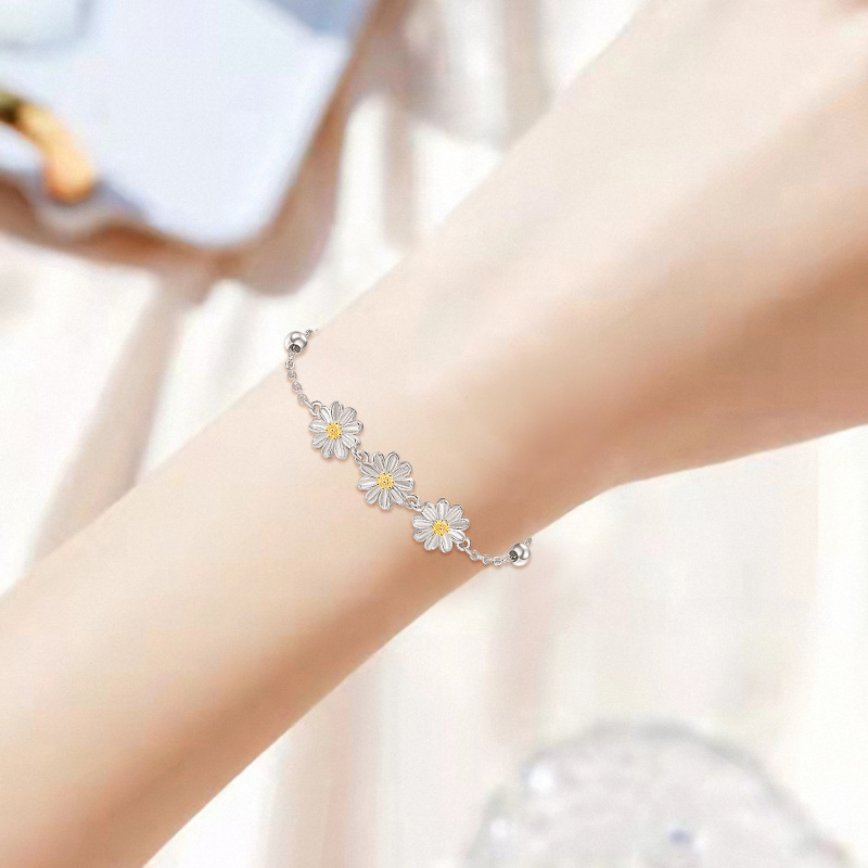 Pulseira com pingente de margarida em zircónia cúbica de dois tons em prata de lei-4