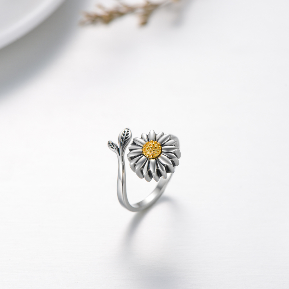 Sterling Zilveren Tweekleurige Margriet Urn Ring-4