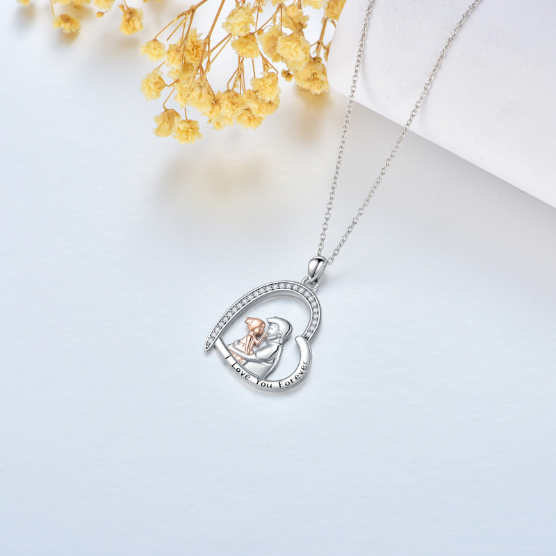 Colar com pingente de prata esterlina com dois tons de coração para pai e filha com palavra gravada-4