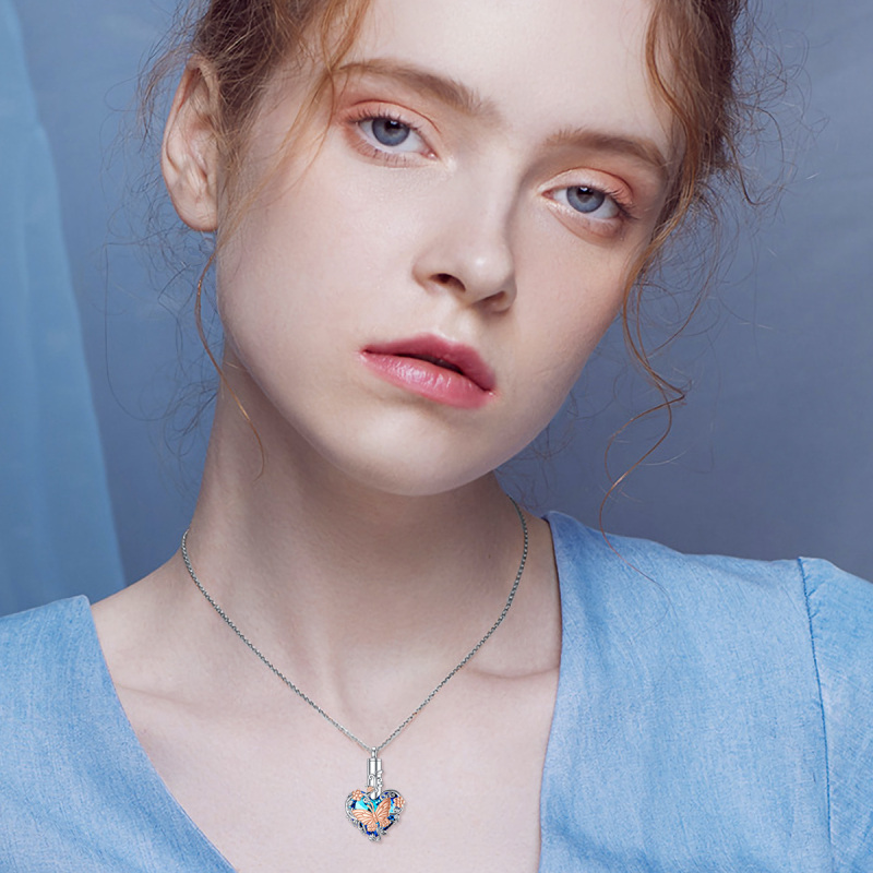 Collana con urna a farfalla in cristallo a cuore bicolore in argento sterling per ceneri-2